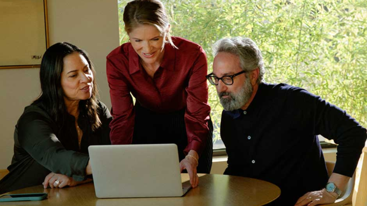 Illustration of a modern investment platform interface showing charts, portfolio analytics, and financial planning tools designed to help users grow and manage their wealth.